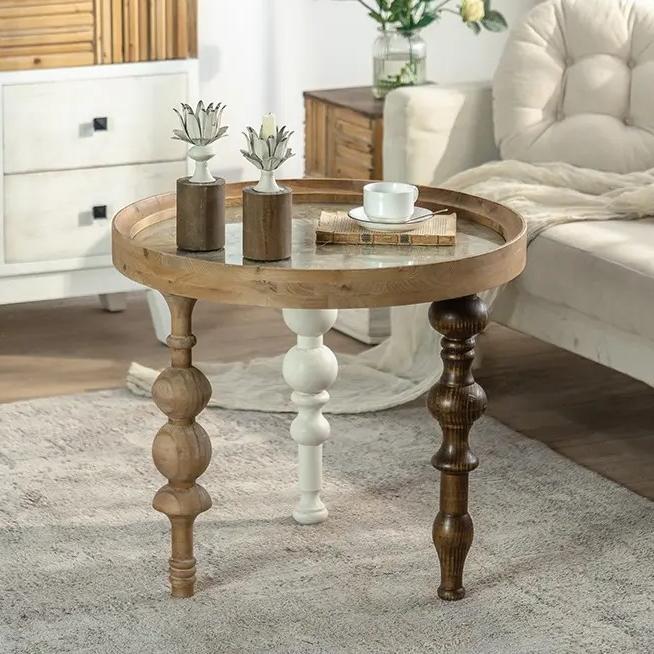 New Design Rustic Retro Farmhouse Home Decor Carved Top Table Round Solid Wood Dining End Coffee Table with 3 Legs